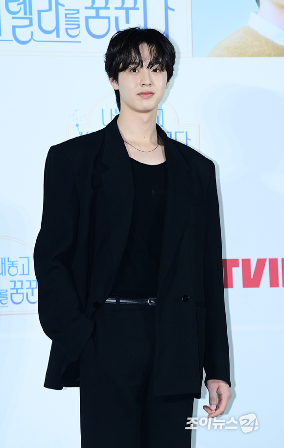 배우 김현진이 29일 오전 서울 CGV 용산아이파크몰에서 열린 티빙 오리지널 시리즈 '나는 대놓고 신데렐라를 꿈꾼다' 제작발표회에 참석하고 있다. [사진=정소희 기자]