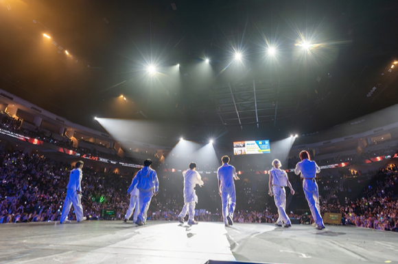  모스트 원티드) 북미 공연 오프닝 아티스트로 활약하고 있다. [사진=MICHAEL H KIM]