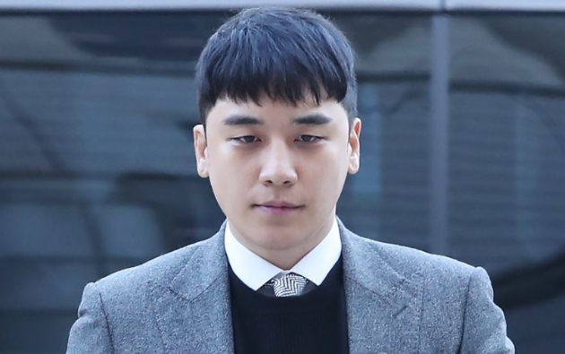 캄보디아에서 한국인을 겨냥한 납치&middot;감금 범죄가 급증하는 가운데, 온라인 상에서는 빅뱅 출신 승리가 현지 범죄 단지 '태자단지'와 연루됐다는 의혹이 나오고 있다. [사진=인스타그램 @seungriseyo_official]