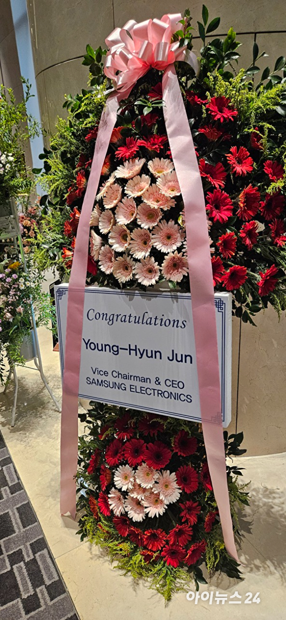 김정관 산업통상자원부 장관이 22일 저녁 서울 용산구 서울 드래곤 시티 호텔에서 열린 제95회 사우디아라비아 국경일 기념 행사에서 인사말을 하고 있다. [사진=박지은 기자]