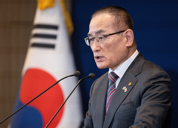 위성락 국가안보실장이 14일 일본 오사카에 마련된 대한민국 프레스센터에서 한일 정상회담 관련 주요성과 브리핑을 하고 있다. 2026.1.14 [사진=연합뉴스]