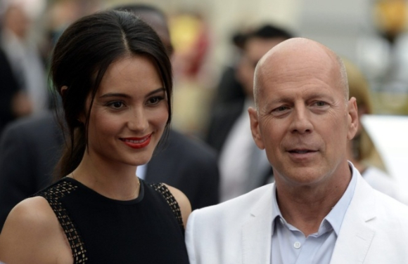 2013년 영화 시사회 참석한 브루스 윌리스와 에마 헤밍 윌리스 부부 [사진=연합뉴스]