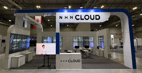 광주에서 열리는 'AI TECH+ 2025'의 NHN클라우드 부스 이미지. [사진=NHN클라우드]