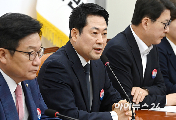 장동혁 국민의힘 대표가 6일 서울 여의도 국회에서 열린 최고위원회의에서 발언하고 있다. [사진=곽영래 기자]