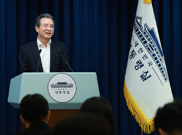 전 야구선수 추신수가 25일 오후 서울 마포구 상암동 문화비축기지에서 열린 태그호이어 갈라 디너 이벤트 기념 행사에 참석하고 있다. [사진=정소희 기자]