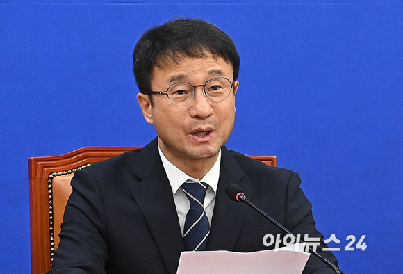 한병도 더불어민주당 원내대표가 16일 국회에서 열린 원내대책회의에서 발언하고 있다. [사진=곽영래 기자]