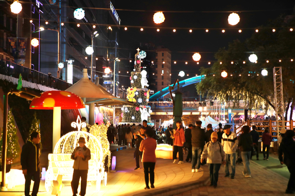 2024 관악별빛산책이 개최된 별빛내린천 전경. [사진=관악구]