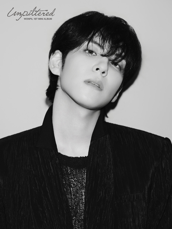 데이식스 원필 콘셉트 포토 [사진=JYP엔터테인먼트]