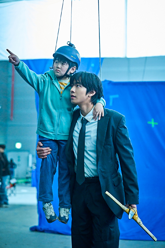 '전지적 독자 시점'의 안효섭, 신승호, 권은성, 이민호 [사진=롯데엔터테인먼트]