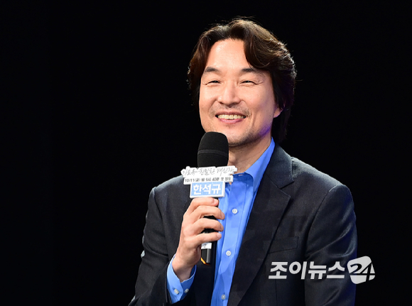 배우 한석규가 10일 오후 서울 마포구 상암동 MBC신사옥에서 열린 MBC 새 토일드라마 '이토록 친밀한 배신자' 제작발표회에 참석하고 있다. [사진=정소희 기자]