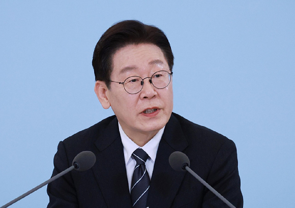 이재명 대통령이 10일 청와대에서 열린 '상생을 실천하는 기업인과의 대화'에서 발언하고 있다. 2026.3.10 [청와대통신사진기자단] [사진=연합뉴스]