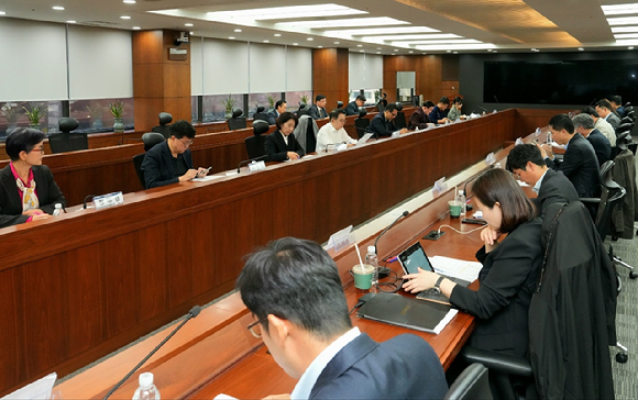 배달플랫폼-입점업체 상생협의체 제9차 회의 현장. [사진=공정위]