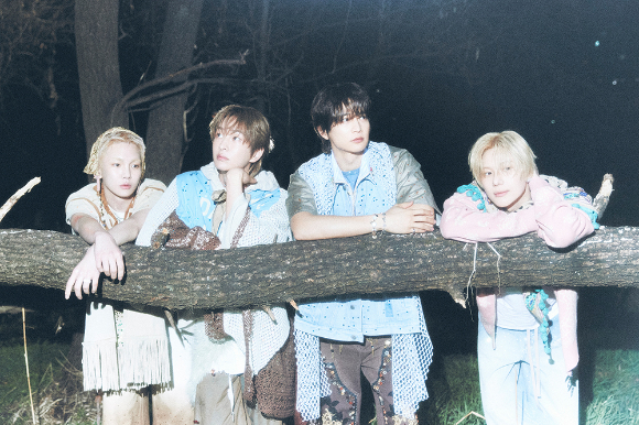 샤이니 단체 콘셉트 포토 [사진=SM엔터테인먼트]