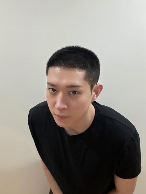 배우 김영대가 오늘(20일) 입대한다. [사진=김영대 인스타그램 ]