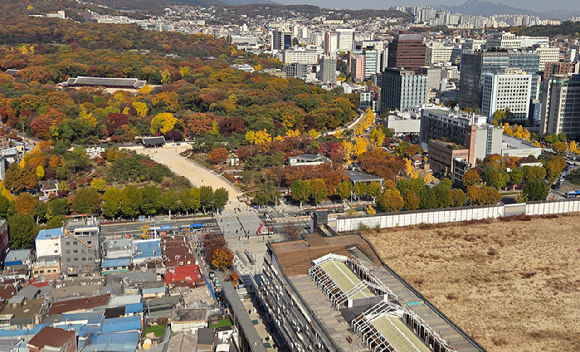 서울 종묘와 세운4구역 모습. [사진=연합뉴스]