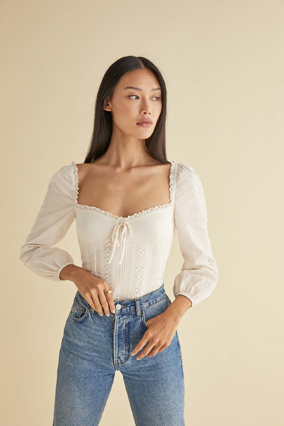 신세계인터내셔널이 미국 지속가능 패션 브랜드 '리포메이션'을 국내 정식 론칭한다. [사진=신세계인터내셔널]