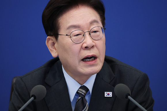 이재명 대통령이 27일 청와대에서 열린 국무회의에서 발언하고 있다. 2026.10.27 [사진=연합뉴스]