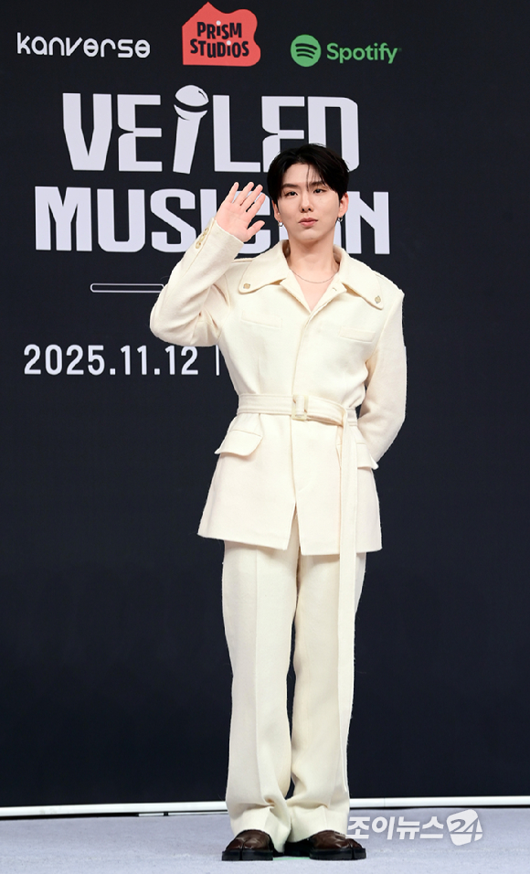 그룹 몬스타엑스(MONSTA X) 기현이 12일 오후 서울 양천구 목동 SBS사옥에서 열린 SBS 스튜디오 프리즘 신규 예능 '베일드 뮤지션' 한국편 제작발표회에 참석하고 있다. [사진=정소희 기자]