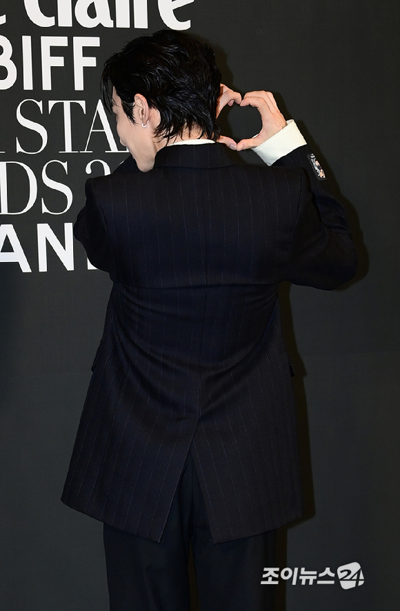 [포토] 이수혁, 4차원 포토타임