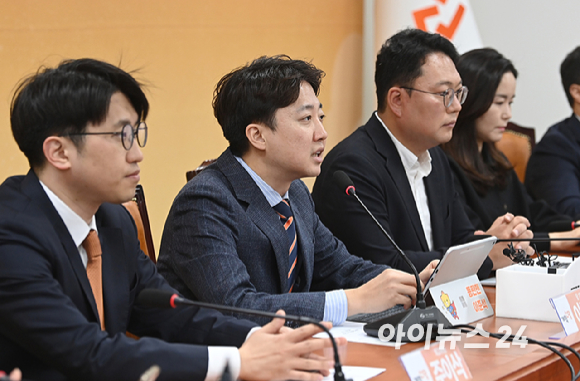 장동혁 국민의힘 대표가 2일 서울 여의도 국회에서 열린 최고위원회의에서 발언하고 있다. [사진=곽영래 기자]