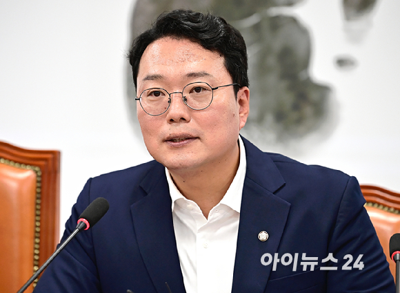 천하람 개혁신당 원내대표가 지난 6월 12일 오전 서울 여의도 국회에서 열린 최고위원회의에서 발언하고 있다. [사진=곽영래 기자]