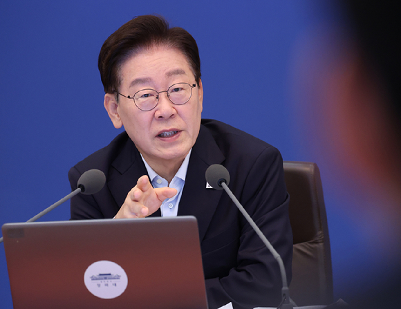 이재명 대통령이 25일 청와대에서 열린 국무회의에서 발언하고 있다. 2026.8.25 [청와대통신사진기자단] [사진=연합뉴스]