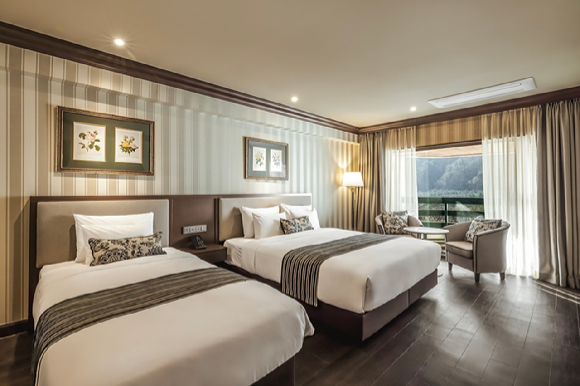 켄싱턴호텔 설악 리뉴얼 객실 이그제큐티브 패밀리 트윈 [사진=이랜드파크]