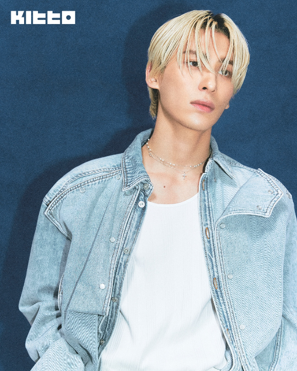 그룹 SF9(에스에프나인) 인성, 재윤, 유태양이 화보 촬영에서 포즈를 취하고 있다. [사진=Kitto]