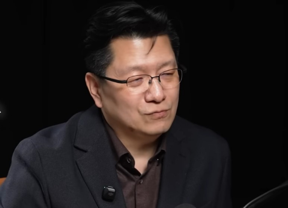 이승훈 서울대병원 신경과 교수 [사진=지식인사이드 유튜브 캡처]