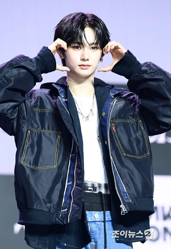 그룹 알파드라이브원 안신이 12일 오후 서울 용산구 블루스퀘어 SOL트래블홀에서 열린 알파드라이브원(ALPHA DRIVE ONE) 첫 번째 데뷔 미니 1집 'EUPHORIA'(유포리아) 발매 기념 쇼케이스에 참석하고 있다. [사진=정소희 기자]