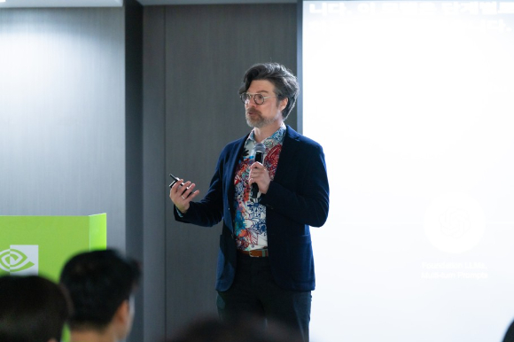 엔비디아, 서울서 'AI 직접 만들어보는 행사'…한국 먼저 상륙