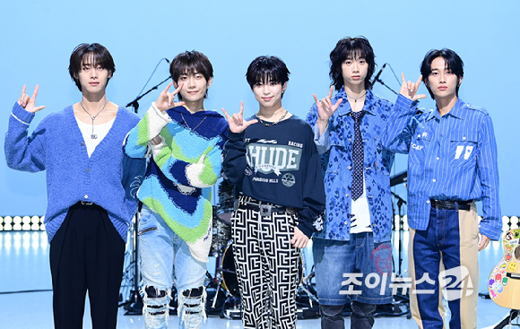 [포토] 하이파이유니콘, 2년 4개월 만에 한국 컴백