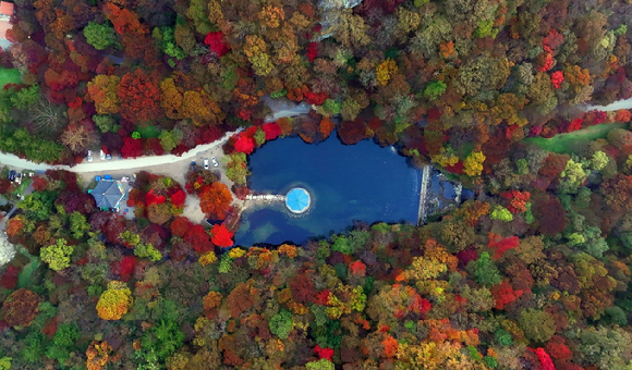 전북 정읍시 내장산에서 단풍이 물들어가고 있다. 정읍시는 내장산 단풍이 다음 주(10&sim;16일) 절정에 이를 것으로 예상했다. [사진=정읍시]