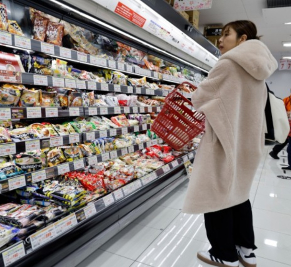 일본의 한 마트. [사진=EPA/연합뉴스]