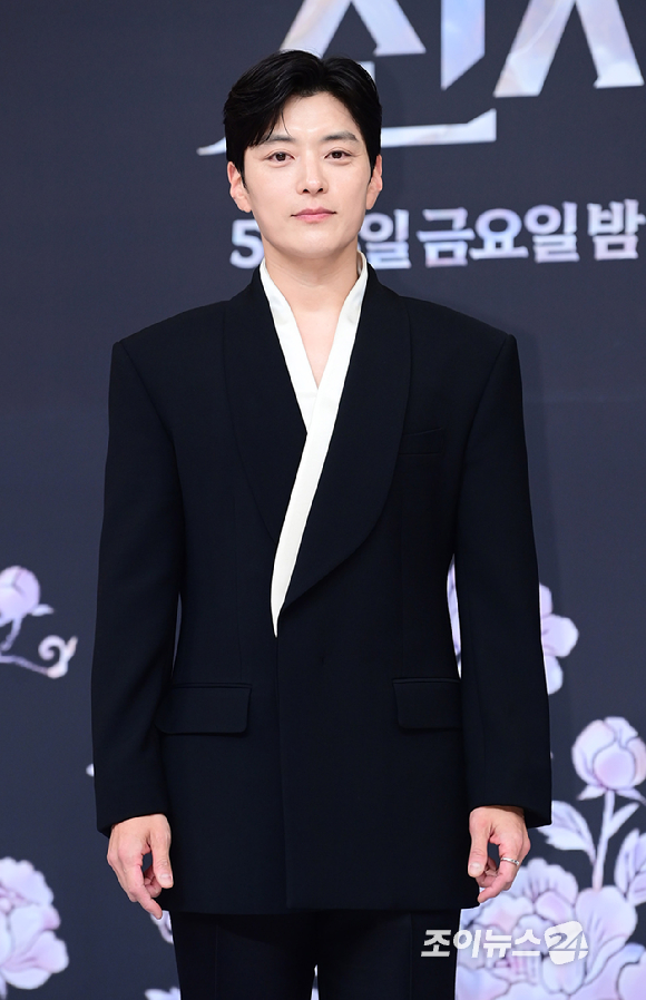 배우 장승조가 7일 오후 서울 양천구 목동 SBS사옥에서 열린 SBS 새 금토드라마 '멋진 신세계' 제작발표회에 참석하고 있다. [사진=정소희 기자]
