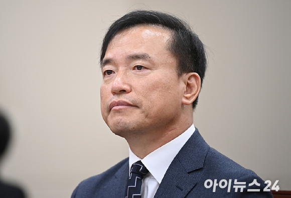 김종철 방송미디어통신위원회 위원장 후보자가 16일 서울 여의도 국회에서 열린 인사청문회에 출석하고 있다. [사진=곽영래 기자]