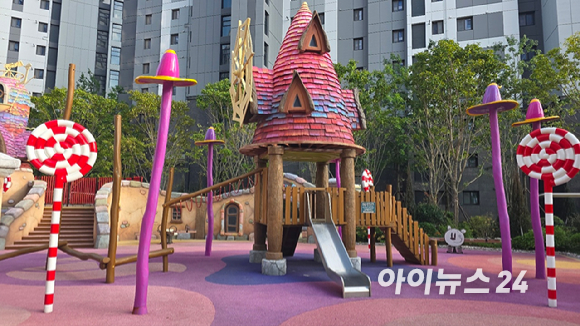 신검단 로열파크씨티Ⅱ 기차. [사진=이수현 기자]