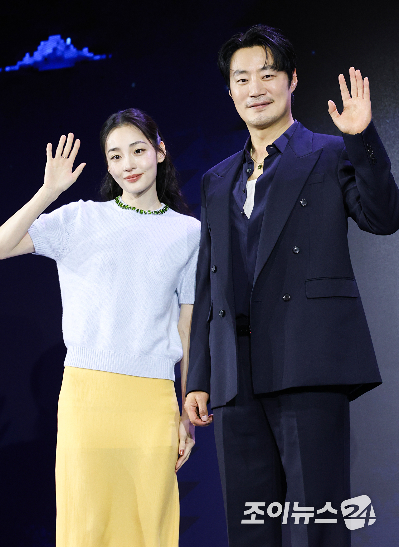 배우 김민하, 이희준이 28일 오전 서울 영등포구 여의도 페어몬트 앰배서더 서울 호텔에서 진행된 넷플릭스 '꿀알바' 제작발표회에 참석해 포즈를 취하고 있다. [사진=문수지 기자]
