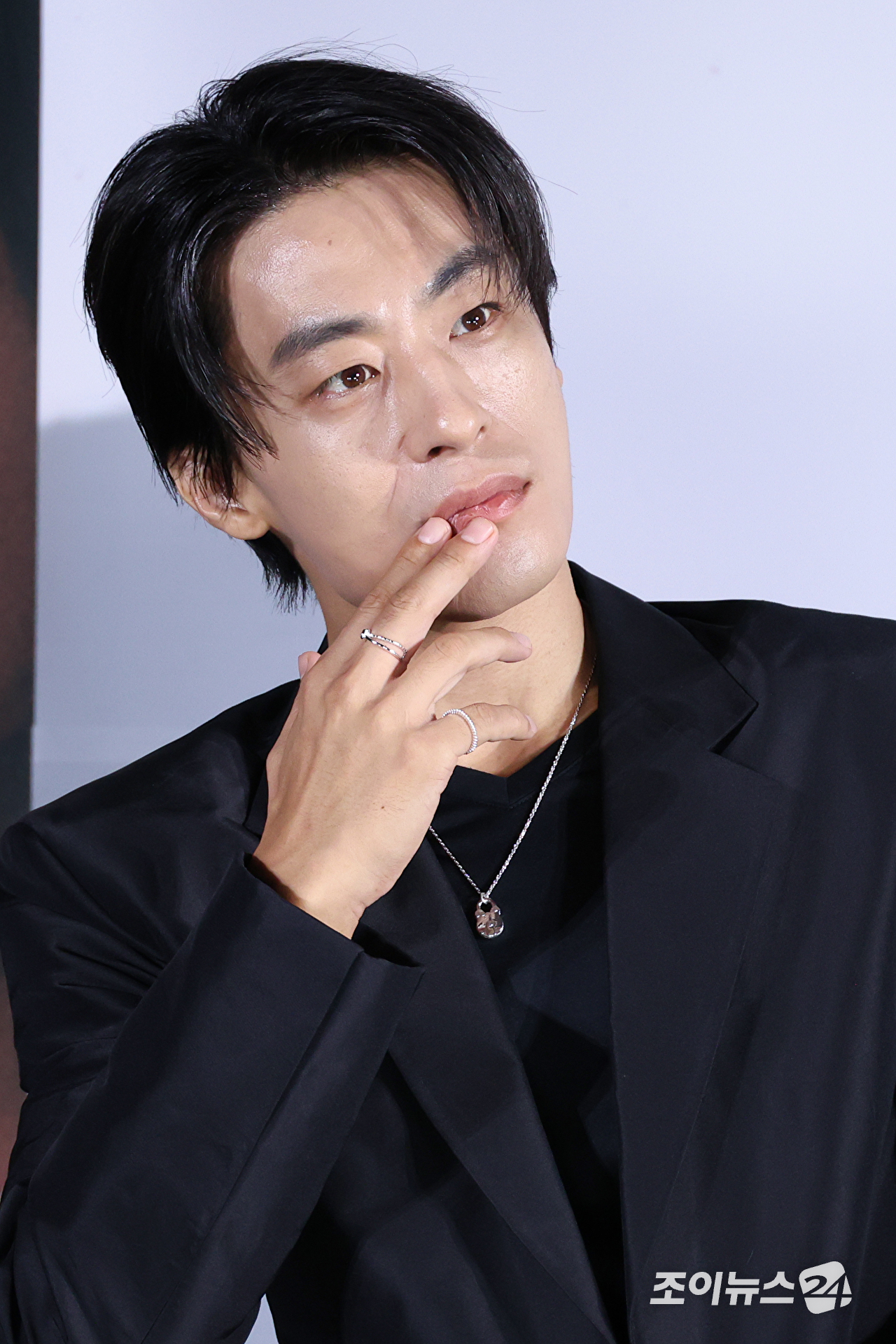 배우 구교환이 26일 오전 서울 광진구 롯데시네마 건대입구점에서 진행된 영화 '부활남: 더 레드'(감독 백종열) 제작보고회에 참석하고 있다. [사진=문수지 기자]