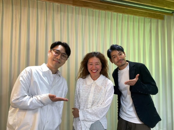 '문학으로 이어진 마음' MC 이진현, 임경선 작가, 다케다 히로미츠. [사진=KBS 월드라디오 ]