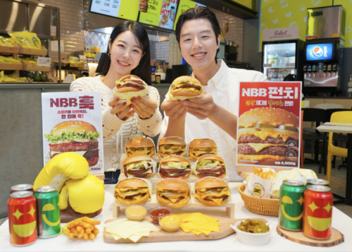 노브랜드 신제품 단면. 왼쪽은 'NBB 훅', 오른쪽은 'NBB 펀치'. [사진=설래온 기자 ]