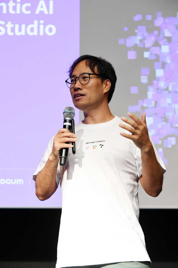 김성훈 업스테이지 대표가 16일 서울 여의도 콘래드 호텔에서 열린 미디어 간담회에서 발언하고 있다. [사진=안세준 기자]
