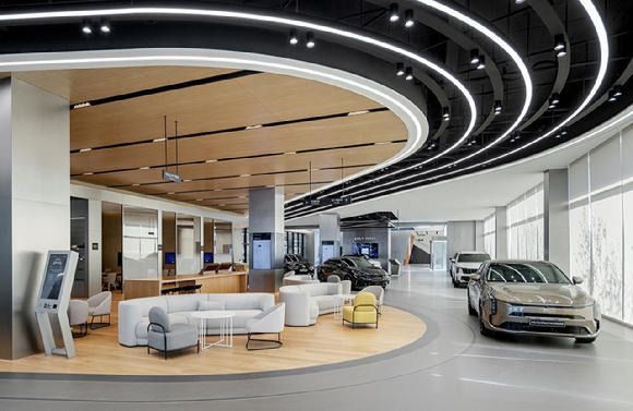 기아 인증중고차 센터 평택 직영점 및 PBV 익스피리언스 센터 외부 전경. [사진=기아]