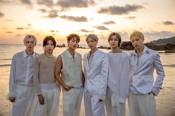 피원하모니 미니 9집 'UNIQUE'(유니크) 콘셉트 포토 [사진=FNC엔터테인먼트]