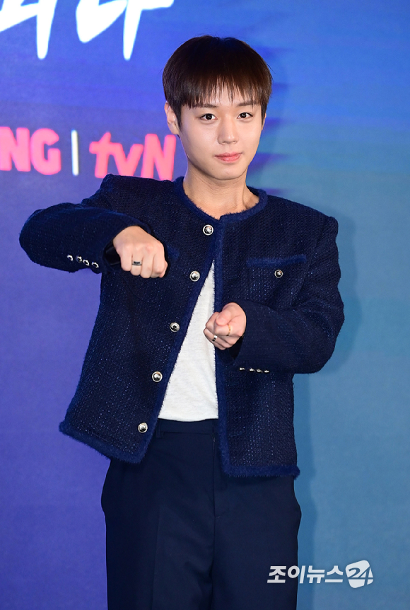 배우 박지훈이 6일 오후 서울 광진구 풀만 앰배서더 서울 이스트폴에서 열린 티빙 오리지널 '취사병 전설이 되다' 제작발표회에 참석하고 있다. [사진=정소희 기자]