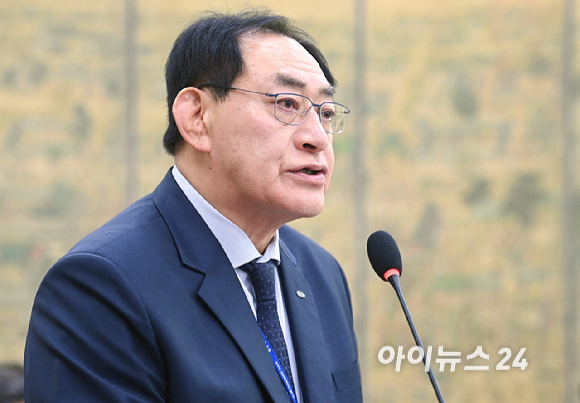 하형주 국민체육진흥공단 이사장이 21일 서울 여의도 국회 문화체육관광위원회에서 열린 대한체육회 등에 대한 국정감사에서 업무보고하고 있다. [사진=곽영래 기자]