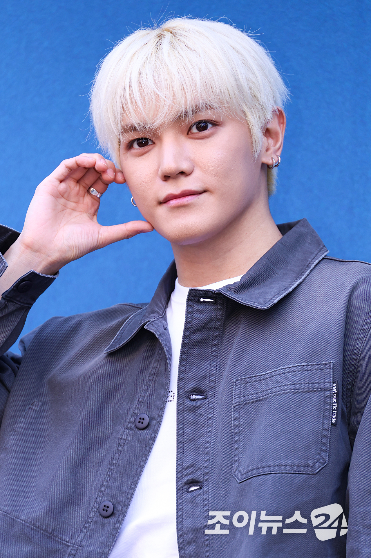 그룹 NCT 태용이 4일 오전 서울 성동구 성수동 EPT 성수점에서 열린 캘리포니안 라이프스타일 패션브랜드 이피티(EPT) 2026 캠페인 '컴포트 컴플리트' 런칭 기념 이벤트에 참석해 포즈를 취하고 있다. [사진=문수지 기자]