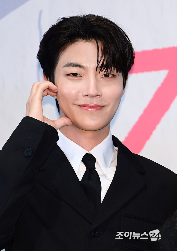 배우 황인엽이 8일 오전 서울 구로구 라마다서울신도림호텔에서 열린 JTBC 수요드라마 '조립식 가족' 제작발표회에 참석하고 있다. [사진=정소희 기자]