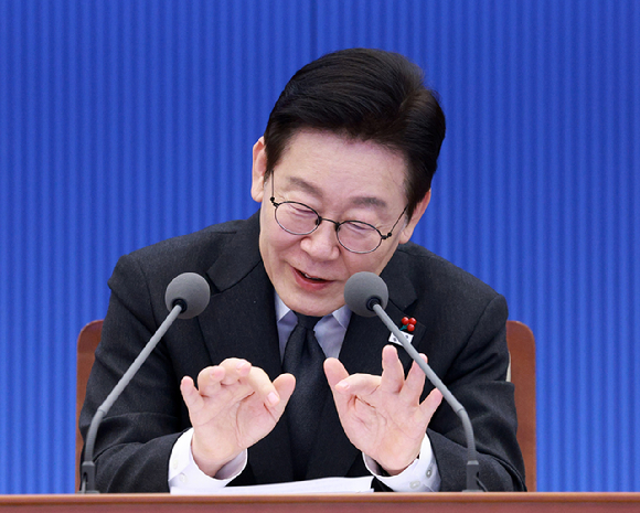 이재명 대통령이 29일 청와대에서 열린 수석보좌관회의에서 발언하고 있다. 2026.1.29 [사진=연합뉴스]