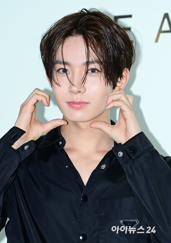 그룹 엔하이픈 희승이 지난 2024년 9월 11일 서울 한강 더 리버에서 열린 프라다 뷰티 론칭 기념 행사에 참석하고 있다. [사진=정소희 기자]